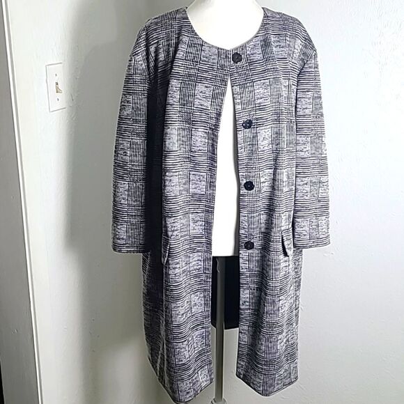 Jones New York Jackets & Blazers - Jones New York Gray & White Tweed Coat, Size XL